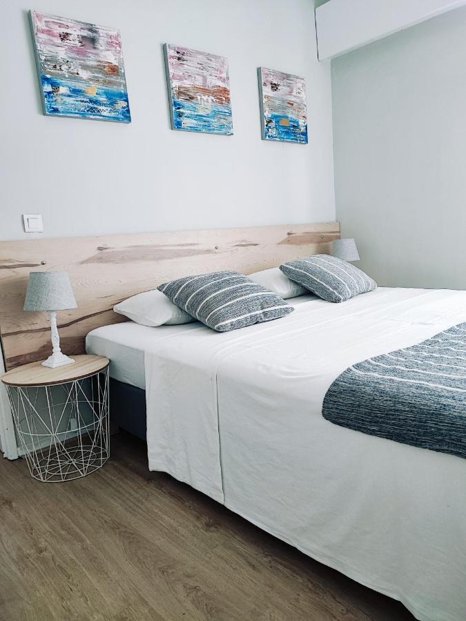 O. Li Apartment